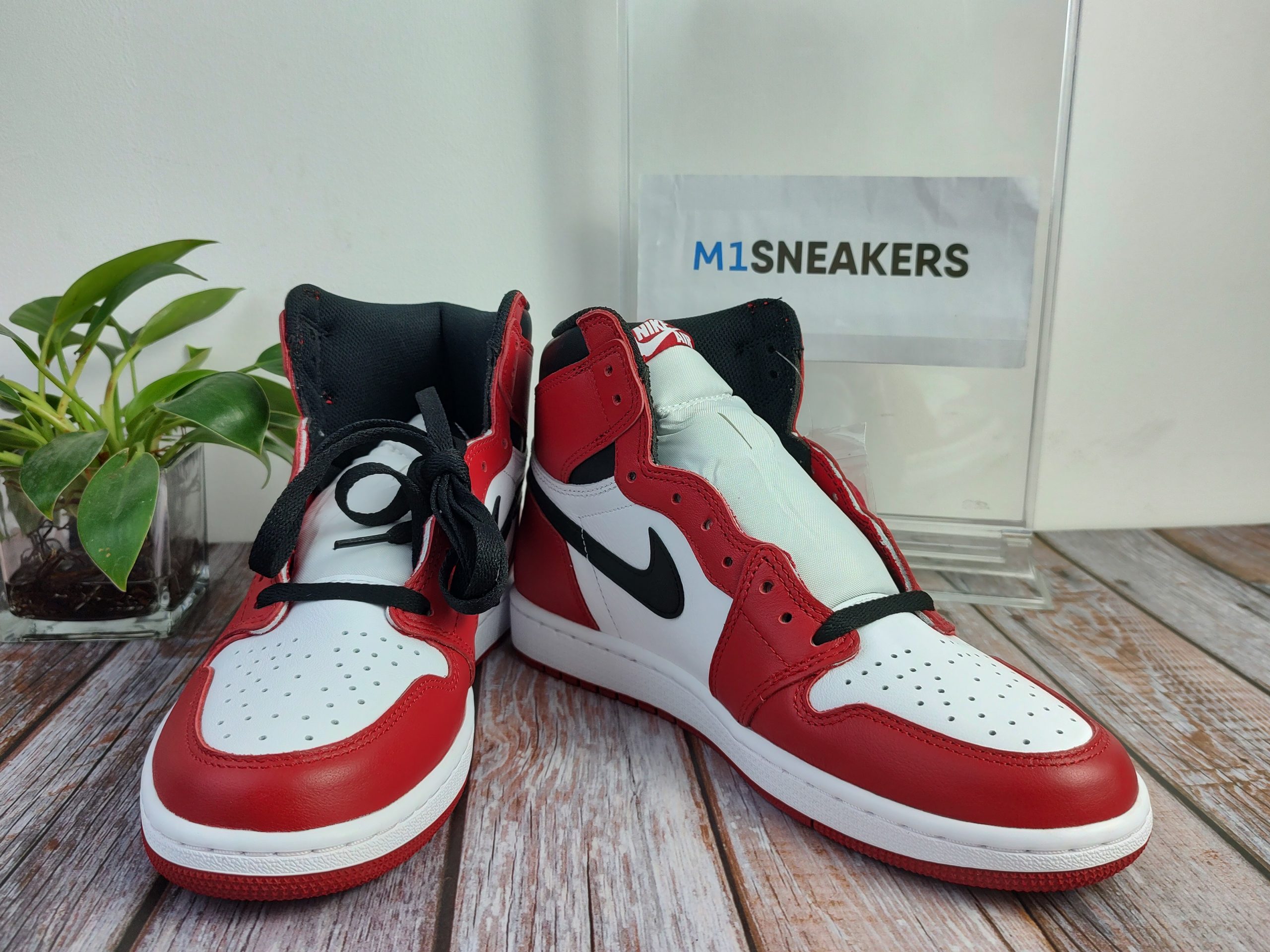 Jordan 1 Retro Chicago