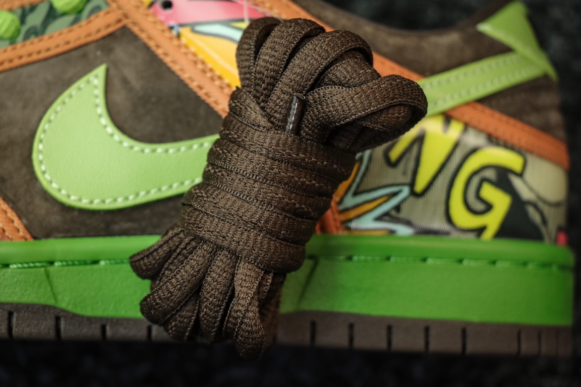 Nike Dunk SB Low De La Soul (2015)