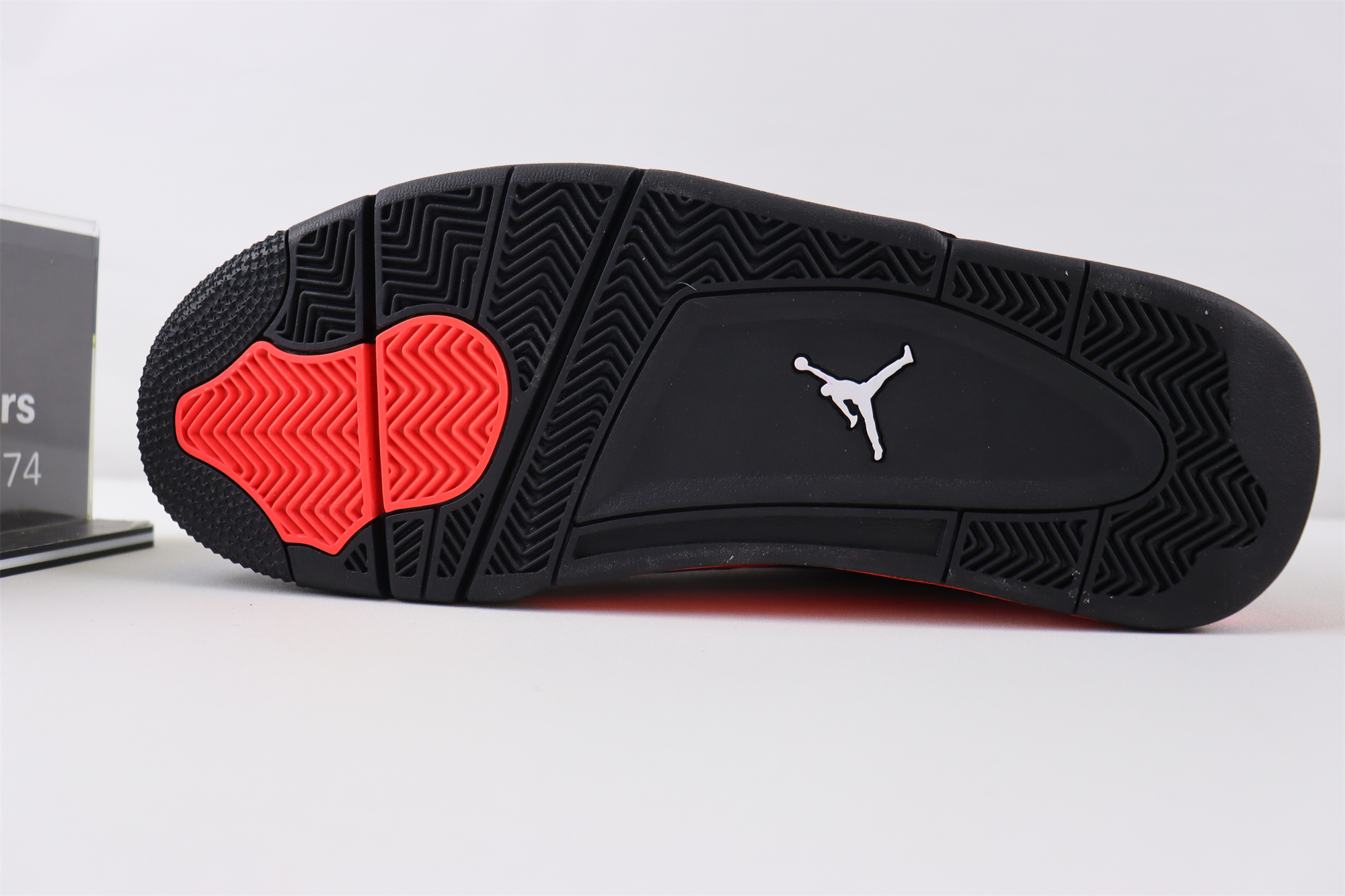 Jordan 4 Retro Red Thunder