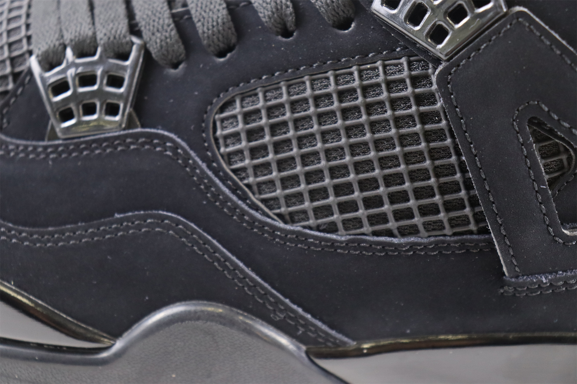 Jordan 4 Retro Black Cat