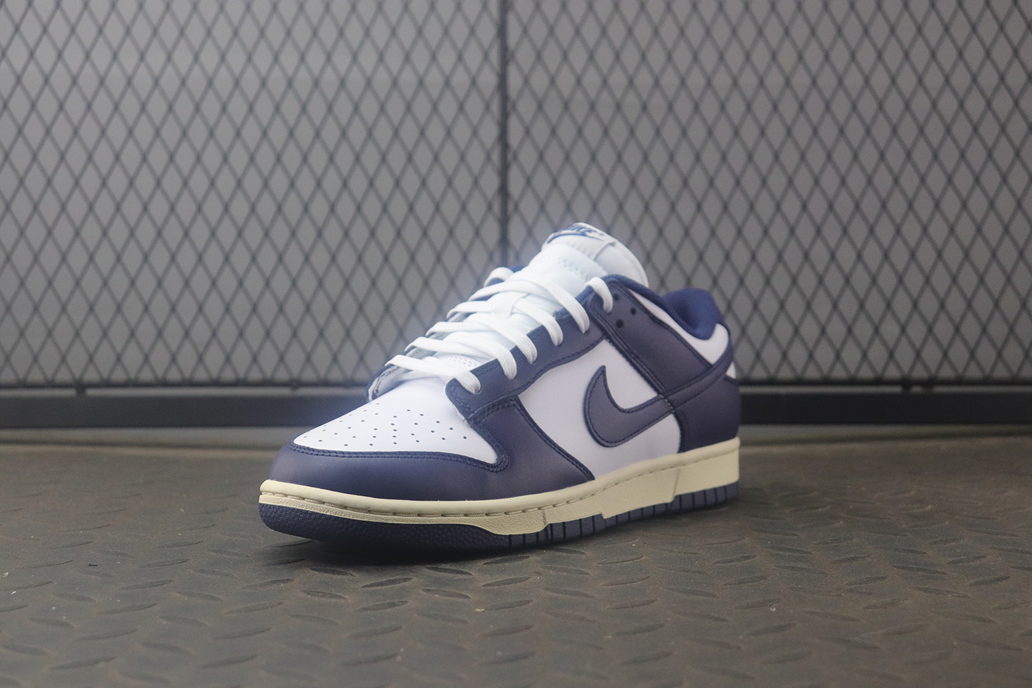 M Batch Nike Dunk Low Vintage Navy