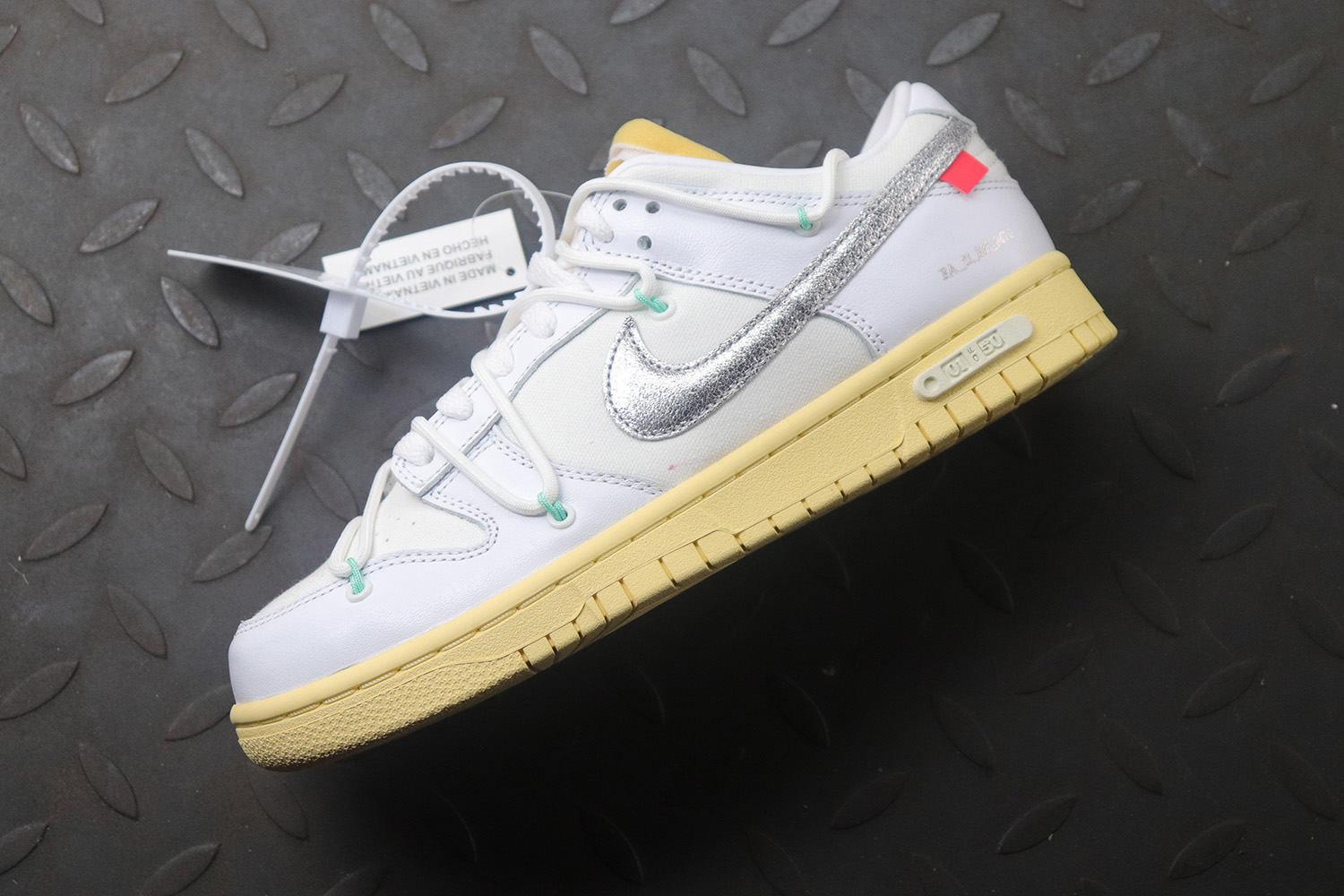 M Batch Nike Dunk Low Off-White Lot 1