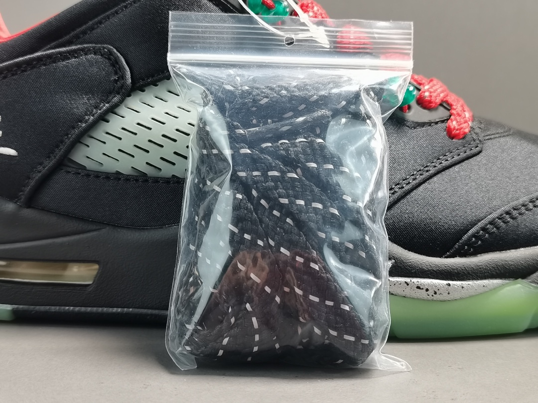 Air Jordan 5 Low CLOT
