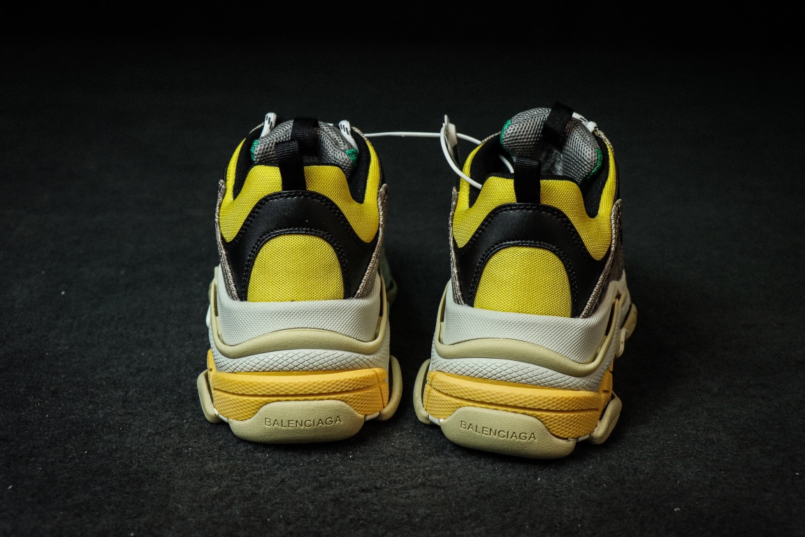 Balenciag Triple S